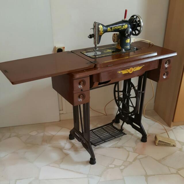 Vintage Janome Sewing Machine with Motor, Hobbies & Toys, Stationery & Craft, Other Stationery