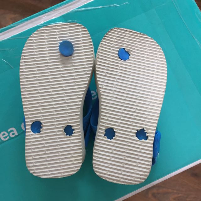donald duck flip flops