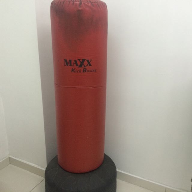 Punching Bag, Sports Equipment, Sports & Games, Billiards & Bowling on