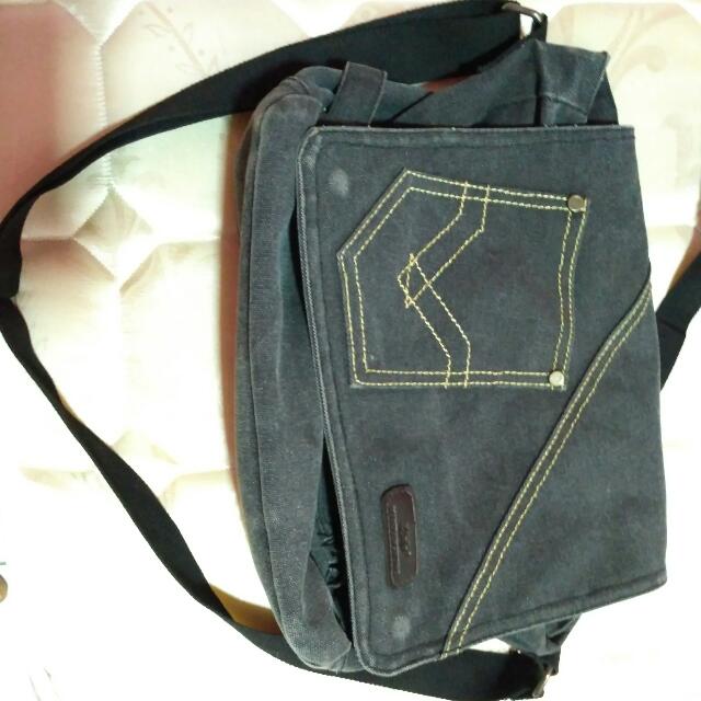 Sling Bag Jeans Design