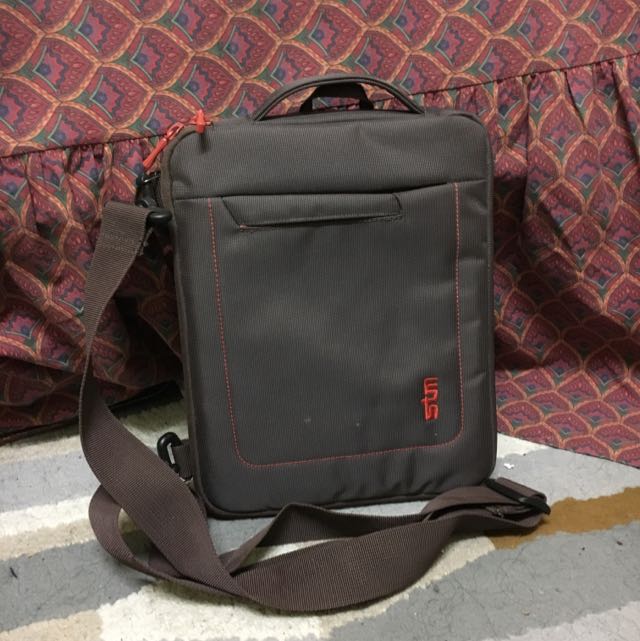 Stm Ipad Tablet Sling Bag