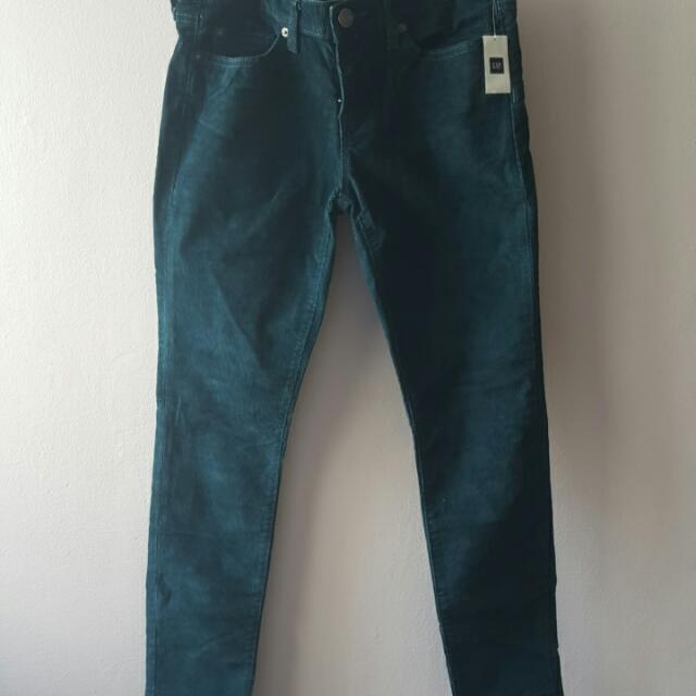 Clearance BNWT Authentic GAP Women s Green Corduroy Pants