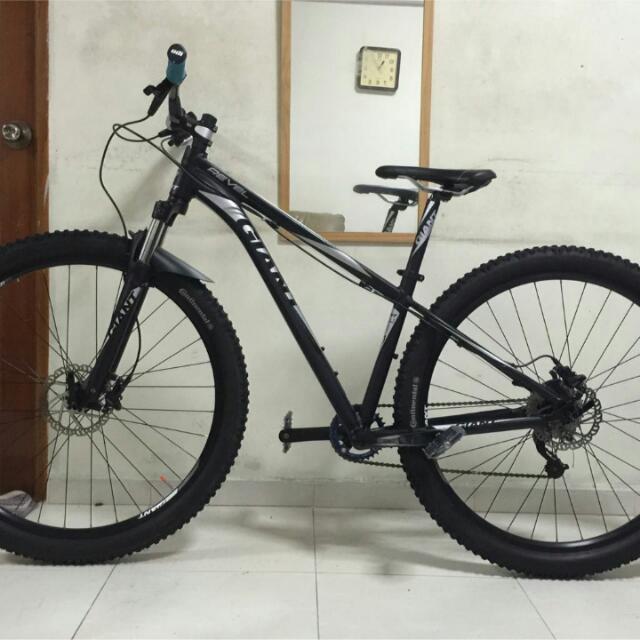all black fixie bike
