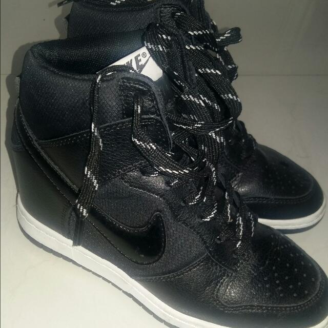 nike sky hi black