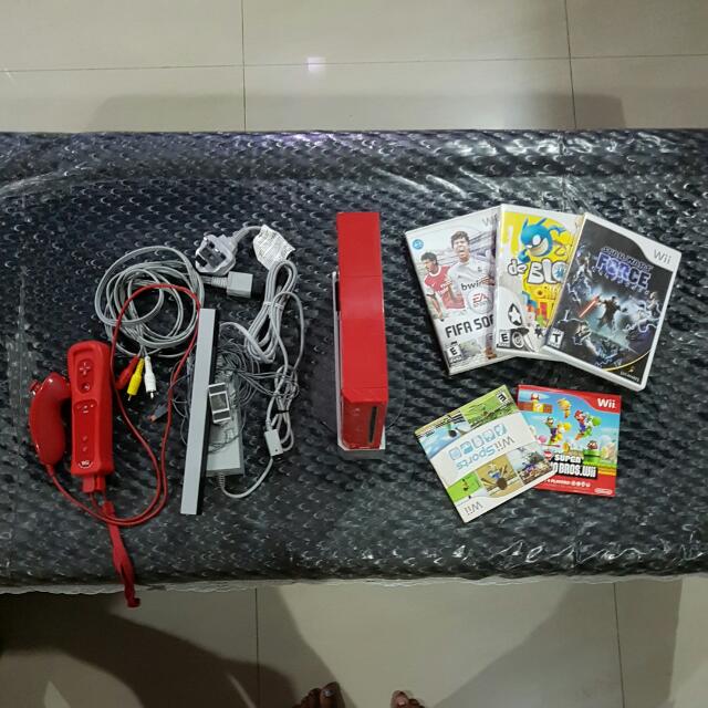 Nintendo Wii Console (Red Limited Edition), Video Gaming, Video Game