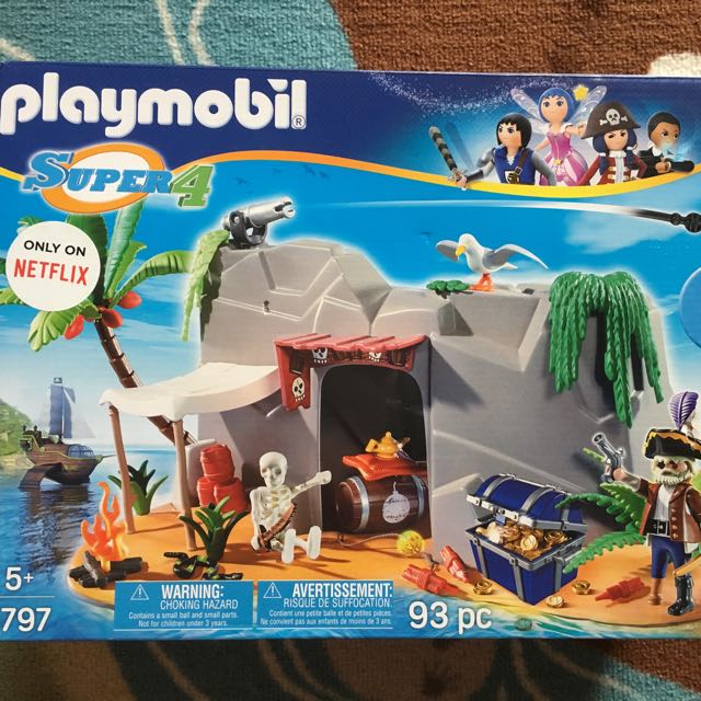 playmobil pirate island