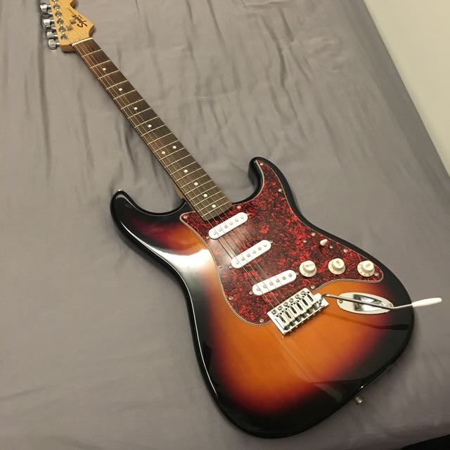 Squier stratocaster sale se