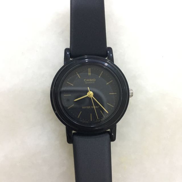 Authentic Casio (Category: Watches) located in Kuching. Submitted by cheap.stuffs.merx (Listing ID 78117206, Image 3). Description: .