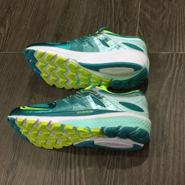 saucony zealot green