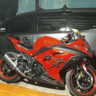 Kawasaki Ninja 250 CC Tahun 2014
