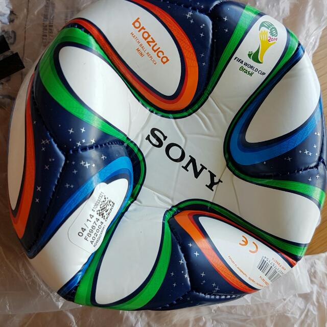 ~Out of Stock~ Adidas Brazuca 2014 Final Mini 2014 Ball FIFA World Cup  Brazil Size 1