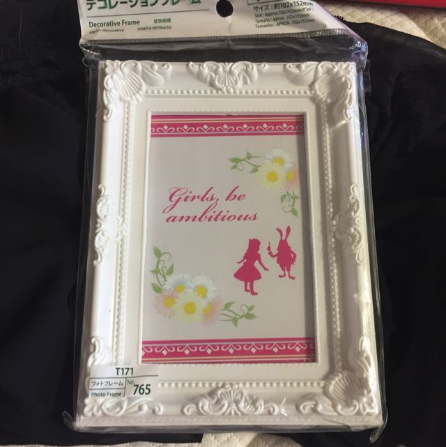 Daiso Photo Frame Everything Else Others On Carou