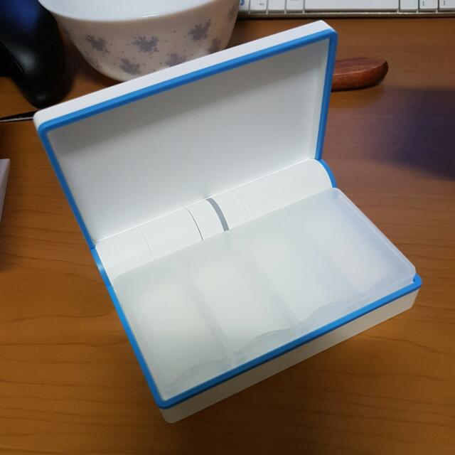 Memo Smart Pill Box, Beauty & Personal Care, Foot Care on Carousell