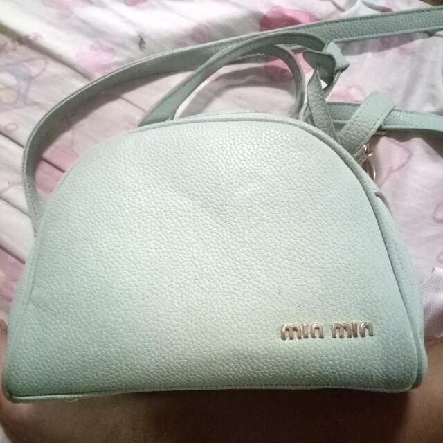 minmin sling bag