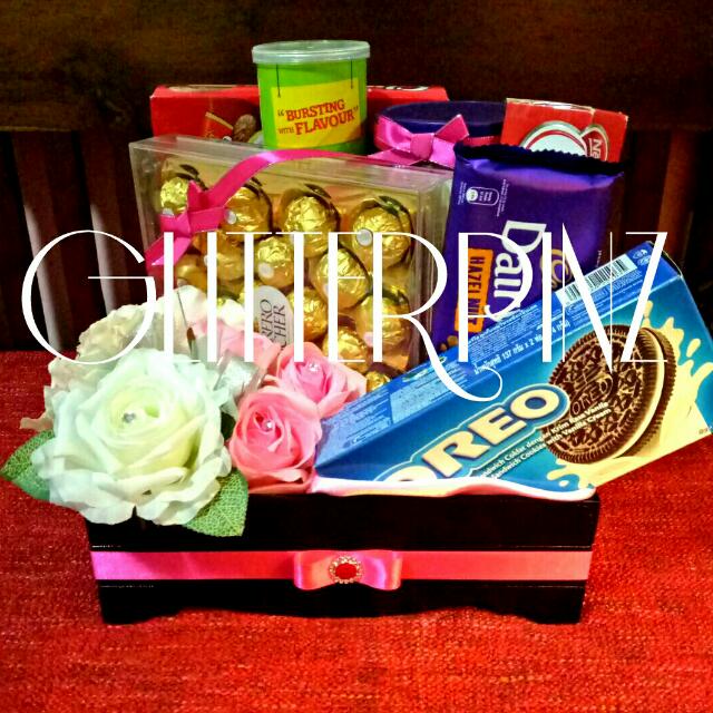 Wedding / Engagement Gift Trays / Dulang Gubahan Hantaran / Nikah