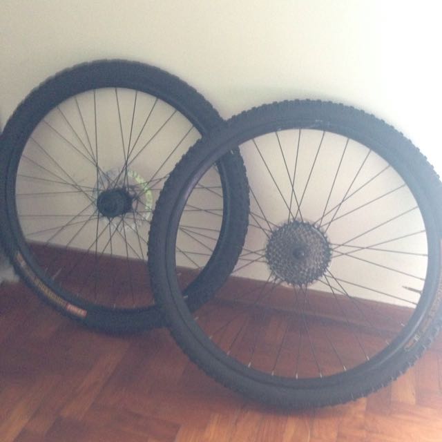 26 Inch Araya Rims, Sports Equipment 