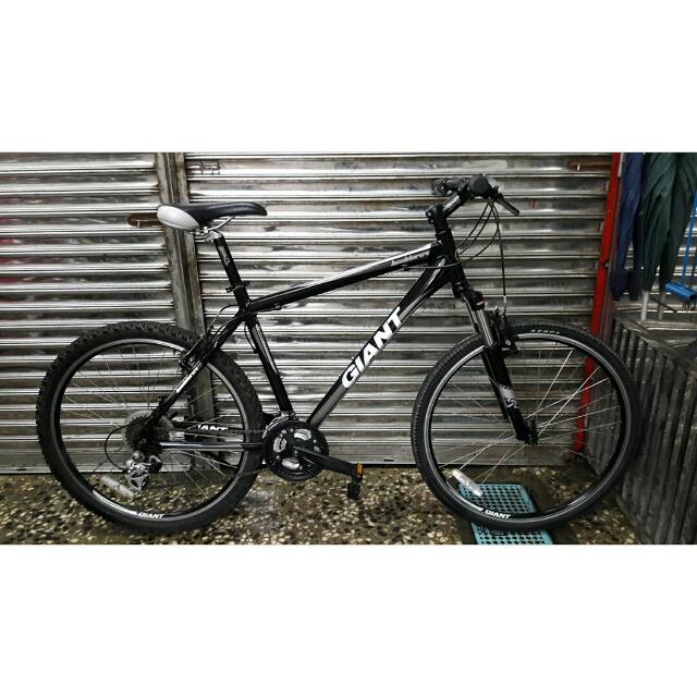 giant boulder 26