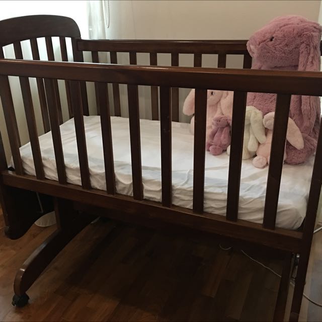 Childcare deals cradle swing