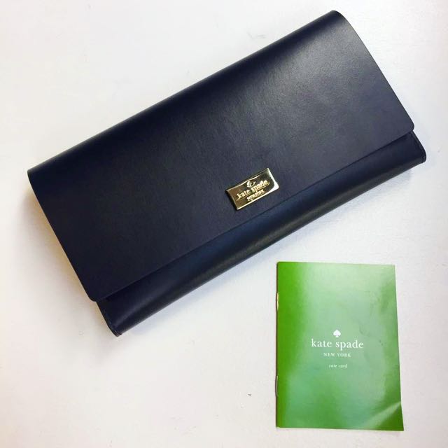 Kate deals spade pim
