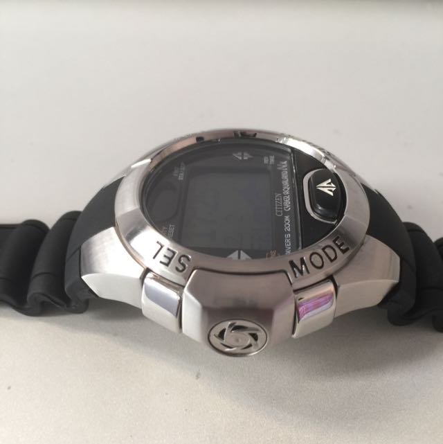 Citizen dive computer hot sale