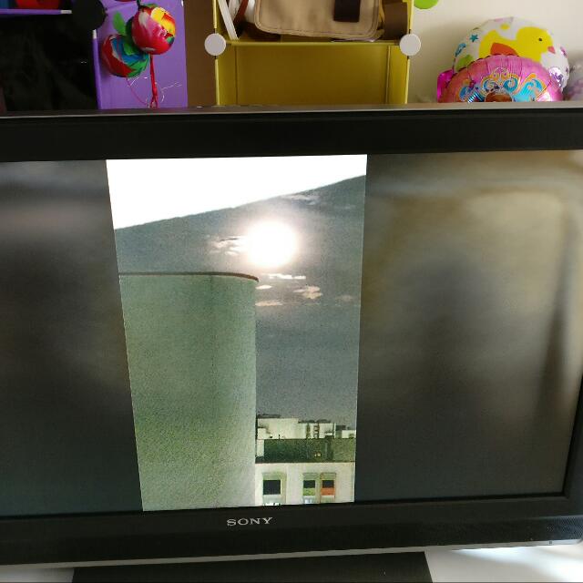 Sony Bravia 37" 37u300a Lcd TV Television, TV & Home Appliances