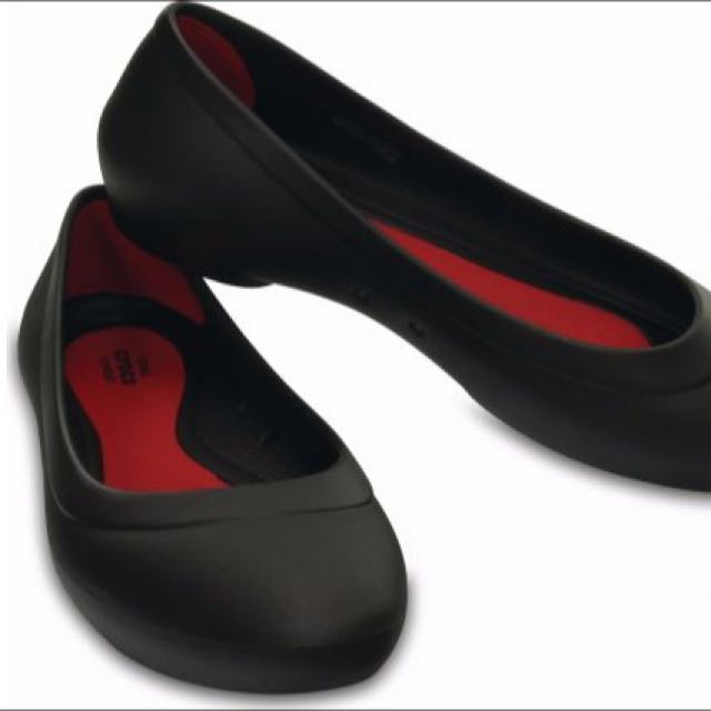 crocs size 7 womens
