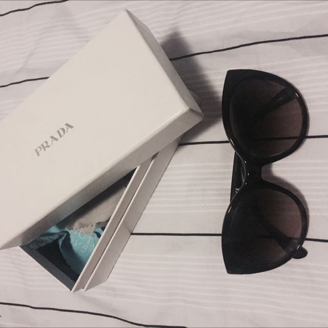 REDUCED! Prada Sunnies (Category: Accessories) located in Perth. Submitted by former.cabin.crew (Listing ID 78736324, Image 1). Description: .