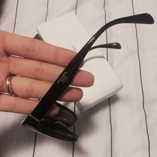 REDUCED! Prada Sunnies (Category: Accessories) located in Perth. Submitted by former.cabin.crew (Listing ID 78736324, Image 2). Description: .