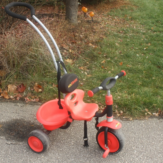 Mini traxx tricycle 2025