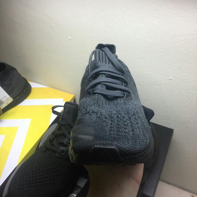 adidas gazelle silver green womens Adidas Ultra Boost Uncaged LTD 'Triple Black' – CREP LDN main image 1