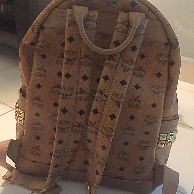 Authentic MCM Backpack (Category: Bags & Wallets) located in Kuala Lumpur. Submitted by prelovedfie (Listing ID 78872397, Image 2). Description: .