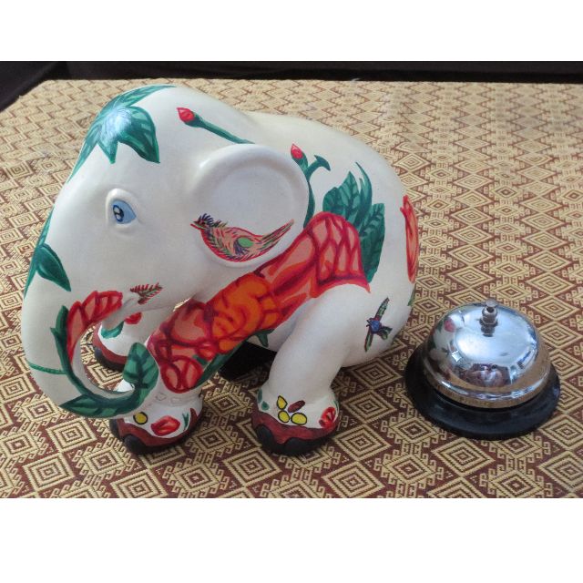 Elephant Parade Figure Sculpture, Hobbies & Toys, Stationery & Craft