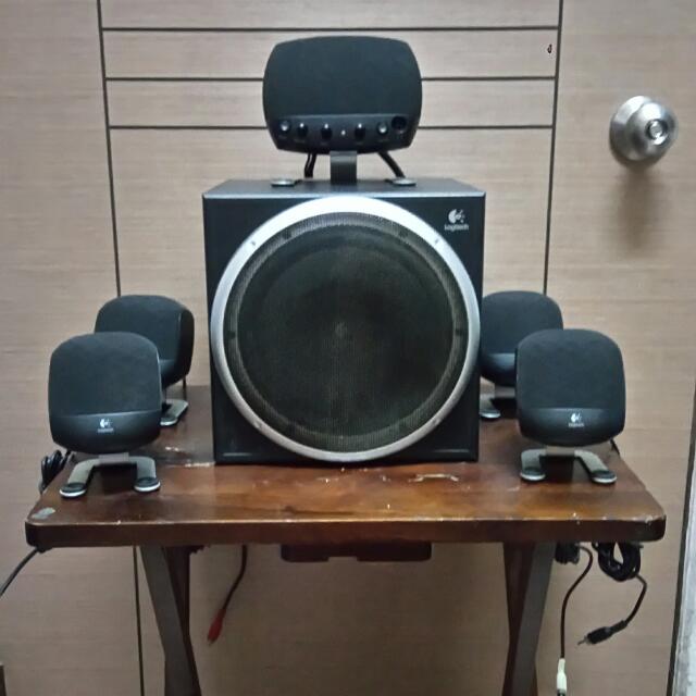 logitech z640