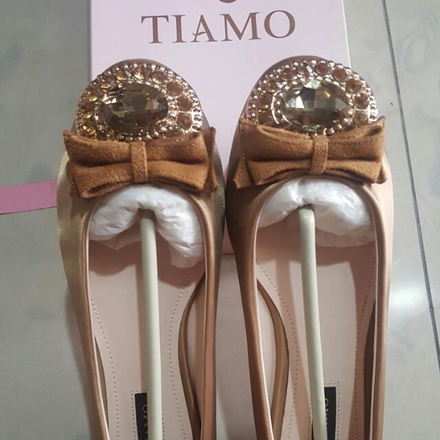 Tiamo shoes shop