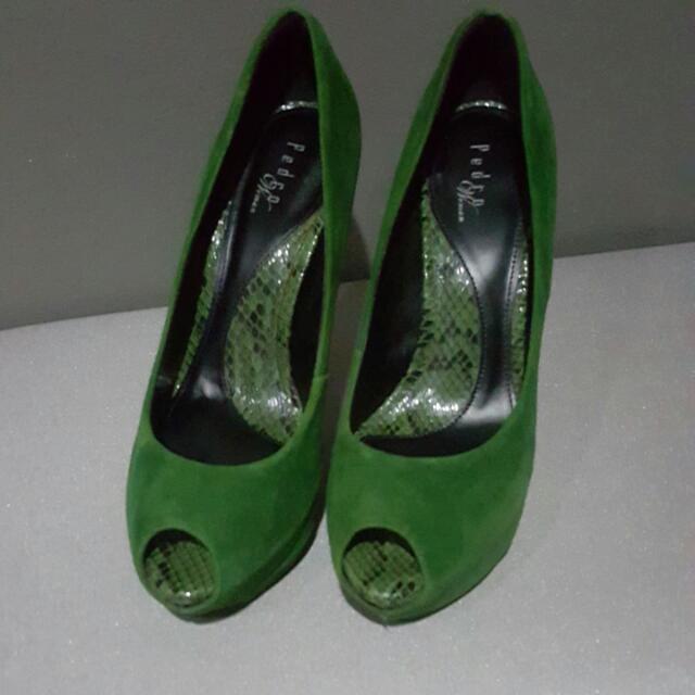 emerald heels