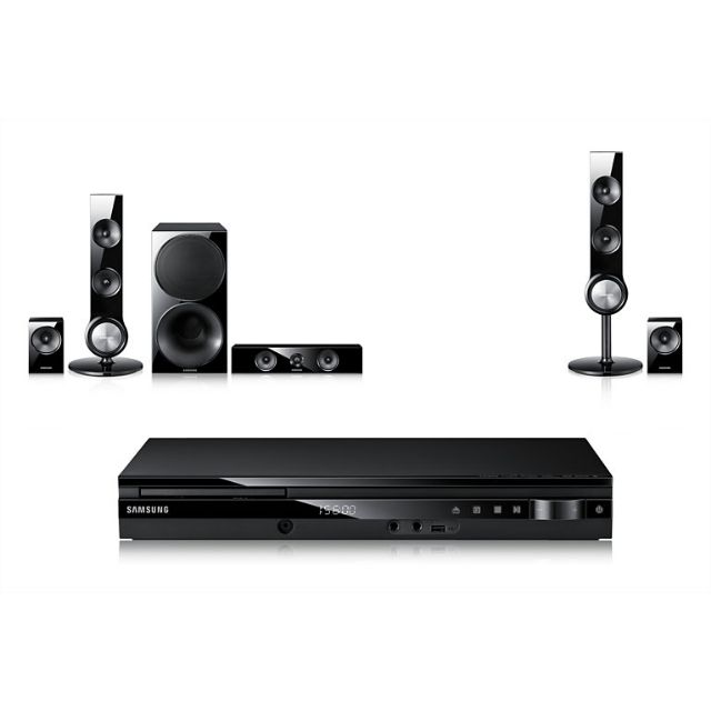 Samsung DVD Home Entertainment System HTE453HK, Hobbies & Toys, Music