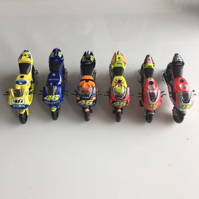 Valentino Rossi MotoGP Championship 2003 Bike Collection 1/18 Honda