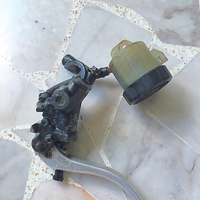 Yamaha R6 Front Brake Master Cylinder, Car Accessories on Carousell