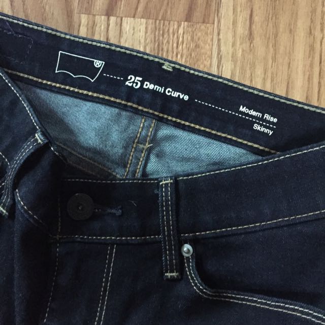 levis demi curve modern rise