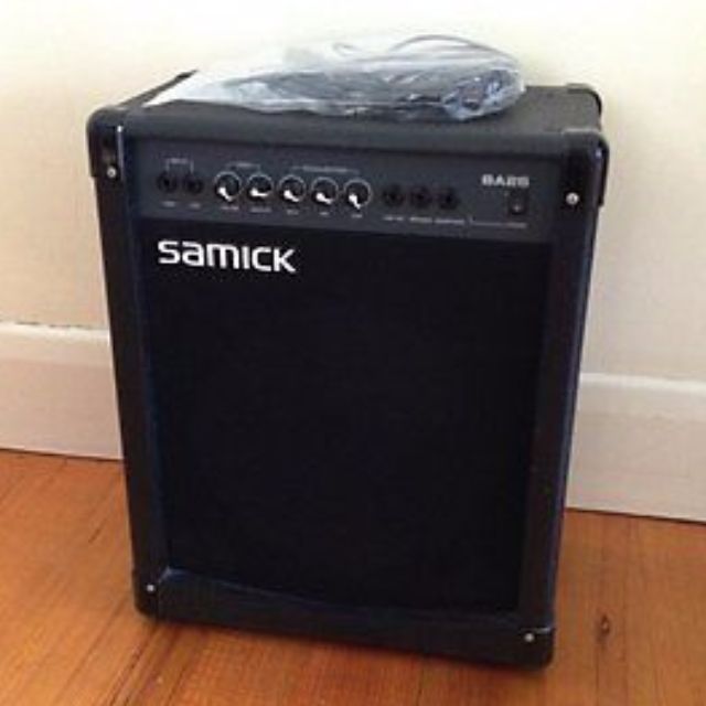Samick BA25 Practice Bass Amp (Used), Hobbies & Toys, Music & Media
