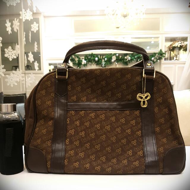 Tna gym top bag