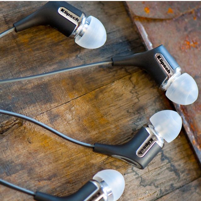 BNIB Klipsch Reference R6 In Ear Monitors, Audio, Headphones & Headsets