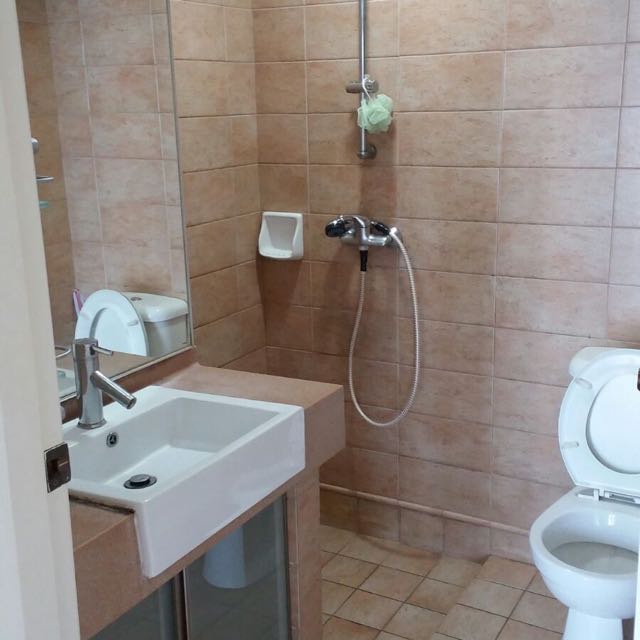 (Category: ) located in . Submitted by janecarousel (Listing ID 79275110, Image 1). Description: .
