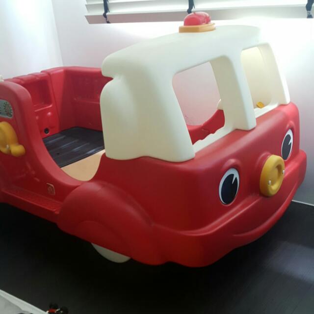 Little tikes step 2 fire engine toddler bed store