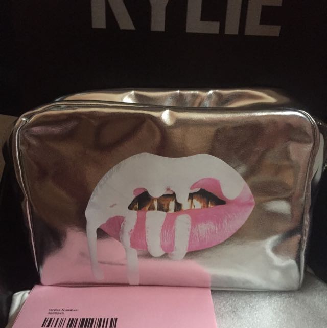 Kylie Jenner Makeup Bags for Sale | Redbubble