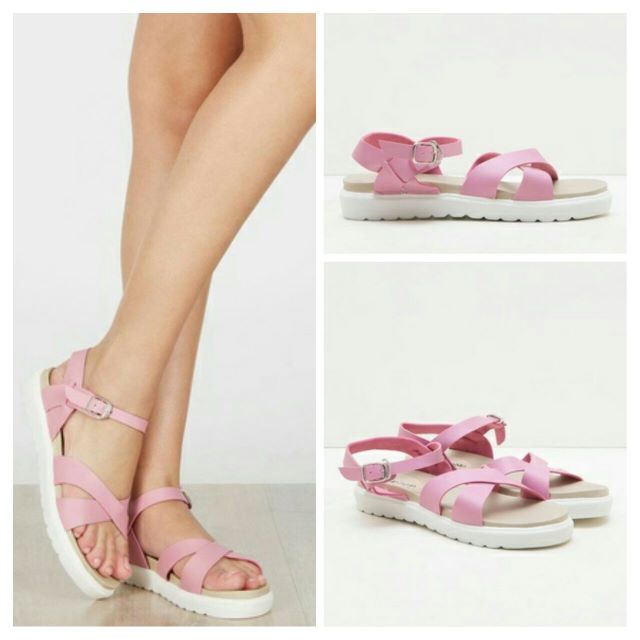 sandal docmart wanita