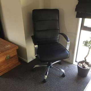 Computer Chair /Desk Char