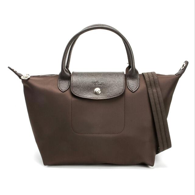Longchamp Le Piaget Neo (Category: Tote Bags) located in Singapore. Submitted by gz.shop (Listing ID 79645233, Image 1). Description: .