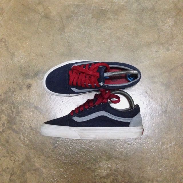 Blue and red vans old skool discount