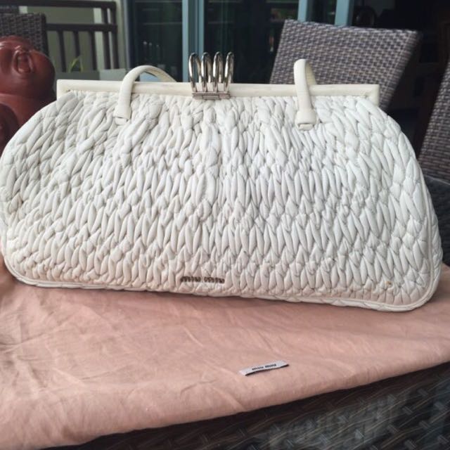 White miu miu bag best sale